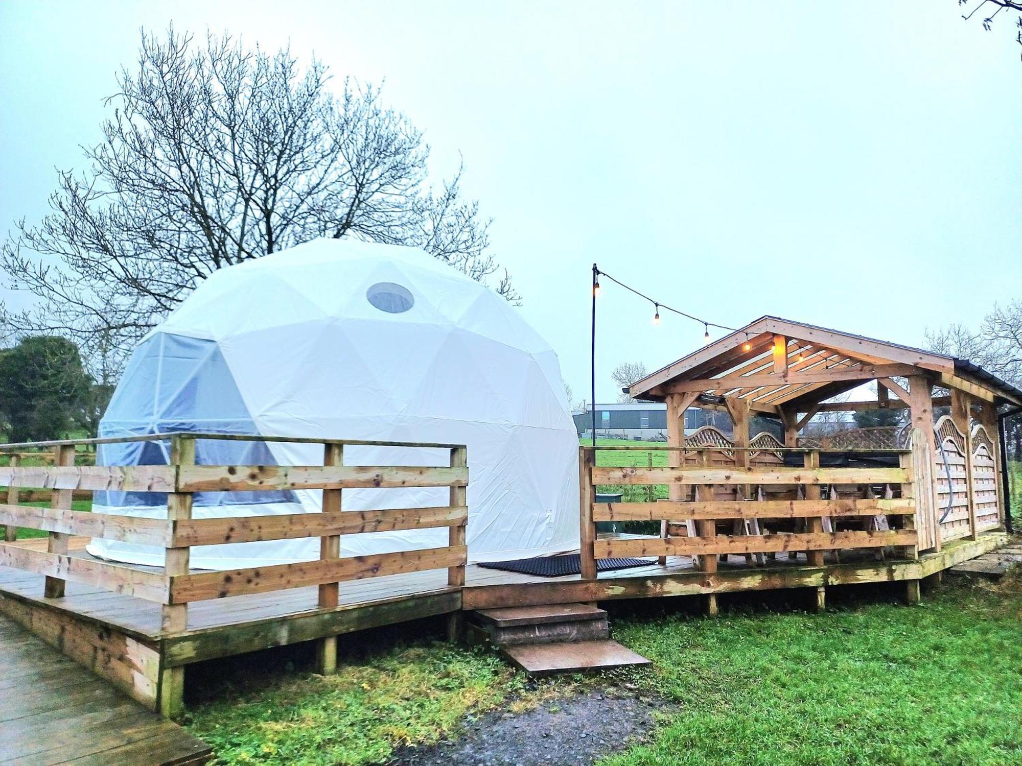 Little River Glamping 밸리머니 외부 사진